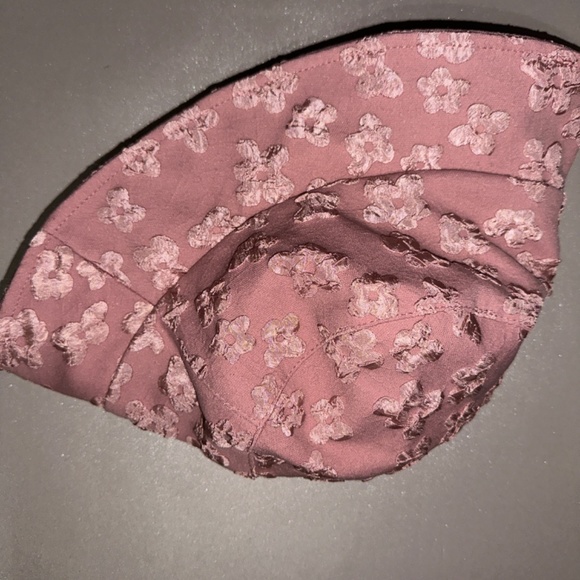 Bucket hat - Picture 2 of 3